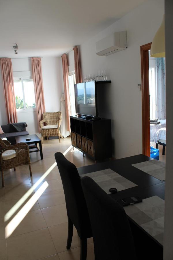 Playa Burriana, Tva Terasser, Havsutsikt, Pool Nerja Exterior foto
